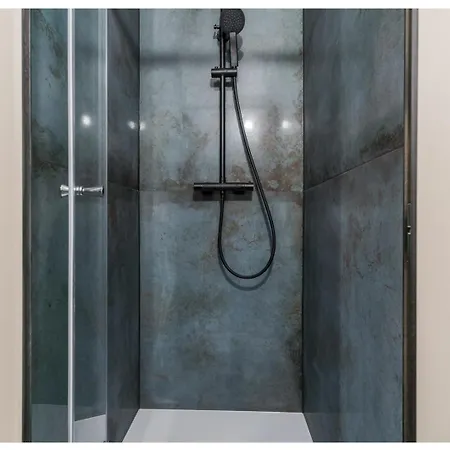 Cinderella - 5 Minutes To Old Town غدانسك